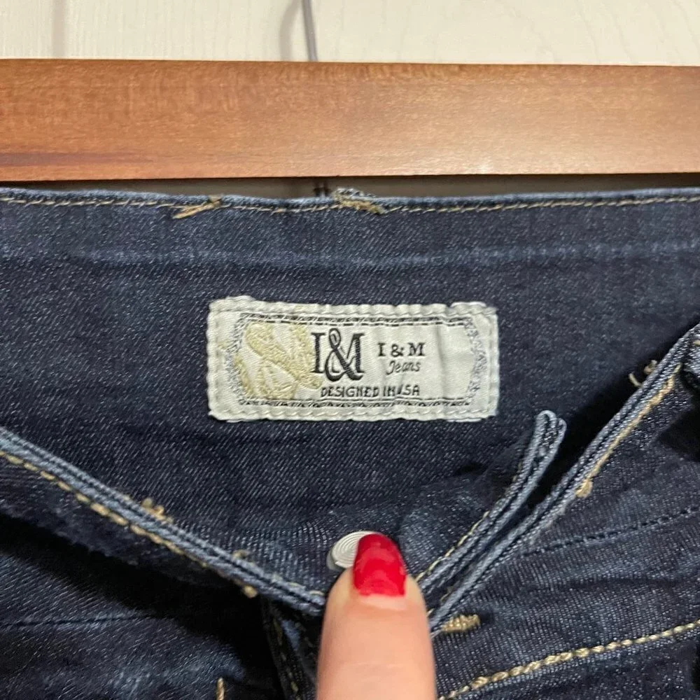 I&M Jeans Women's Dark Mid Wash Embroidered Trim Stretch Skinny Jeans Size 30